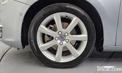 Volvo S60 2016 2.0 гидро в Москве № 344189, миниатюра 5