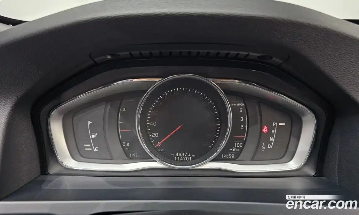 Volvo S60 2016 2.0 гидро в Москве № 344189, фото 8