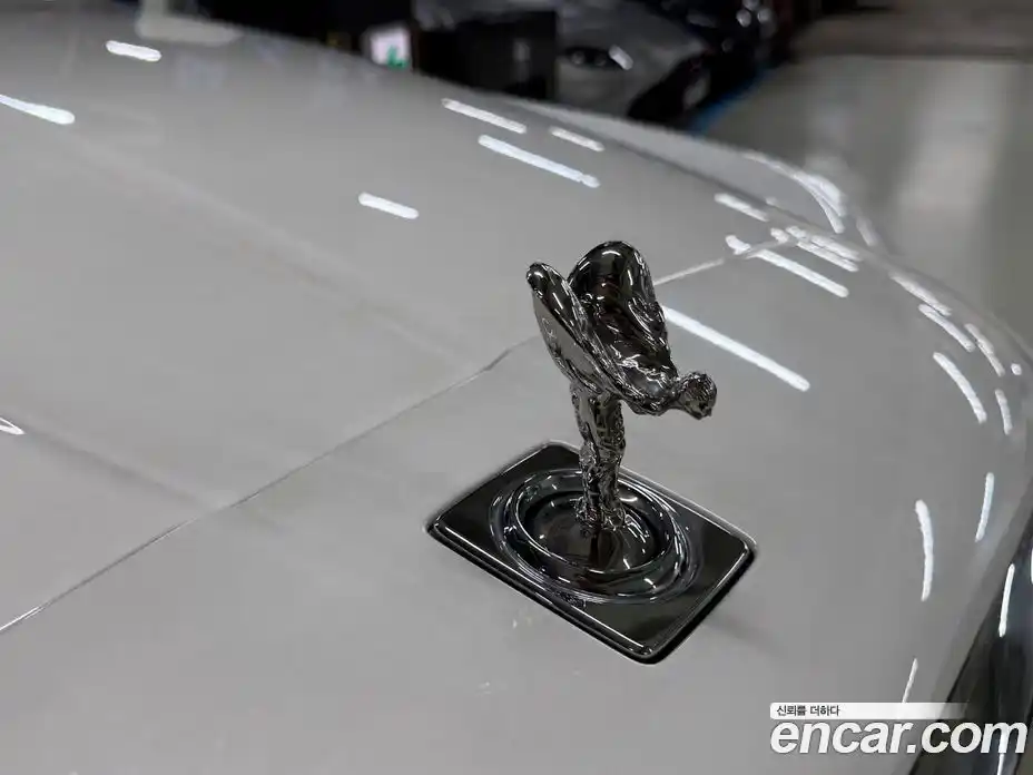 Rolls-Royce Cullinan 2022 6.7 гидро в Москве № 353777, фото 8