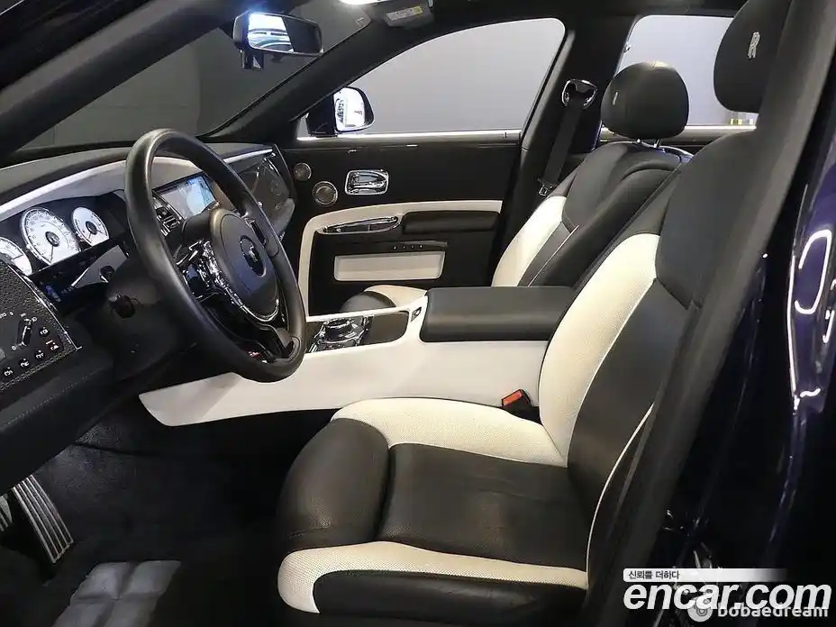 Rolls-Royce Ghost 2018 6.6 гидро в Москве № 407376, фото 7