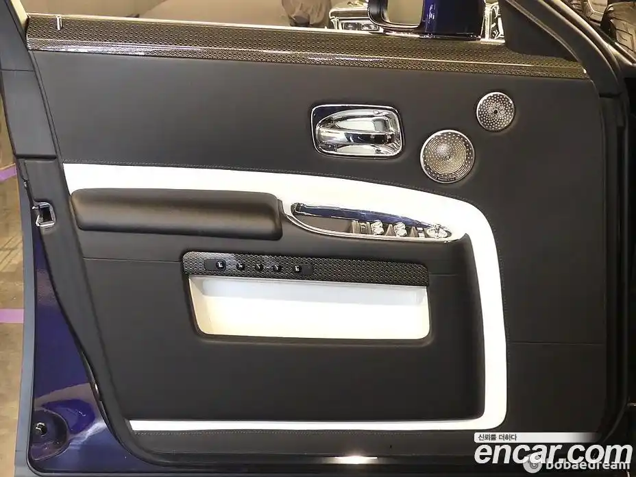 Rolls-Royce Ghost 2018 6.6 гидро в Москве № 407376, фото 10