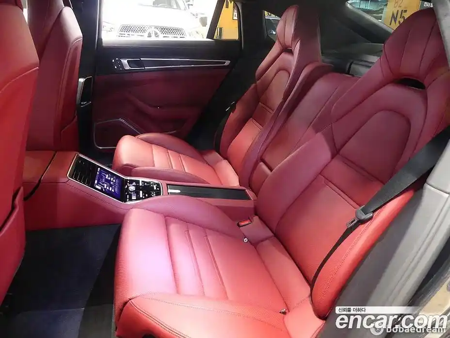 Porsche Panamera 2023 4.0 гидро в Москве № 415678, фото 17