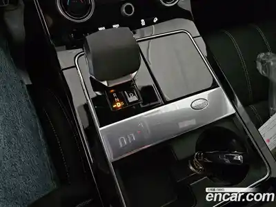 Land Rover Range-Rover Velar 2023 3.0 гидро в Москве № 431675, миниатюра 12