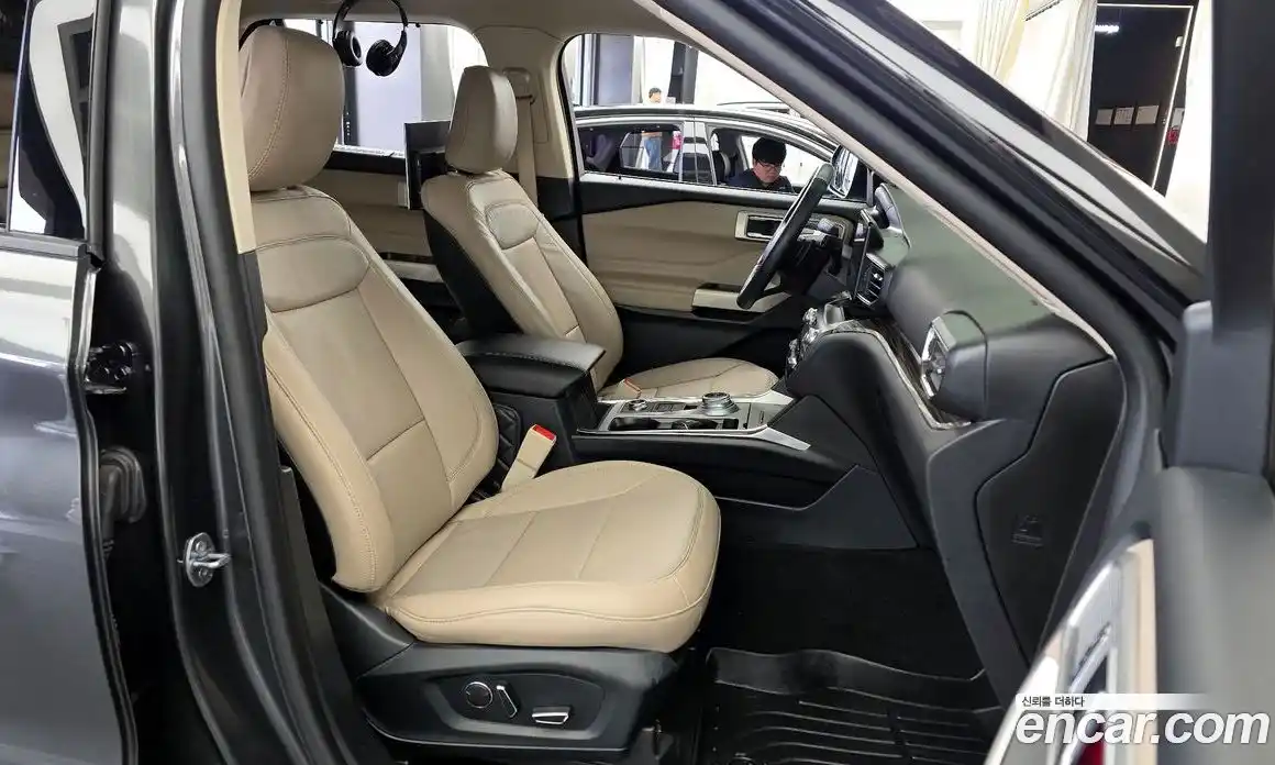 Ford Explorer 2020 2.3 гидро в Москве № 492108, фото 11
