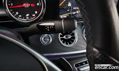 Mercedes-Benz E-Class 2018 1.9 гидро в Москве № 542958, миниатюра 9