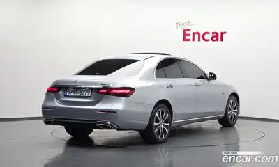 Mercedes-Benz E-Class 2021 2.0 гидро, миниатюра 2