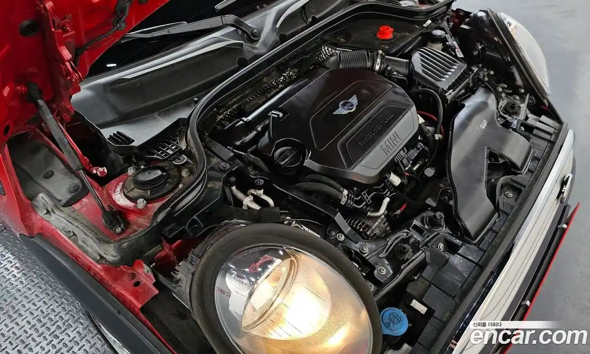 Mini Cooper 2014 1.5 гидро в Москве № 546628, фото 6