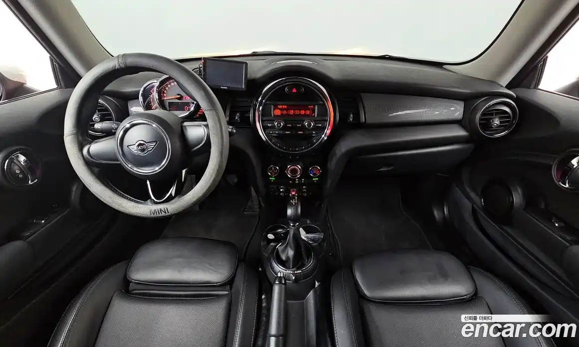 Mini Cooper 2014 1.5 гидро в Москве № 546628, фото 7