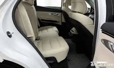 Genesis GV70 2023 2.5 гидро в Москве № 56945, миниатюра 12