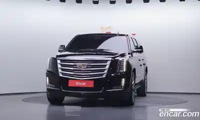 Cadillac Escalade 2018 6.2 гидро в Москве № 585604, миниатюра 3