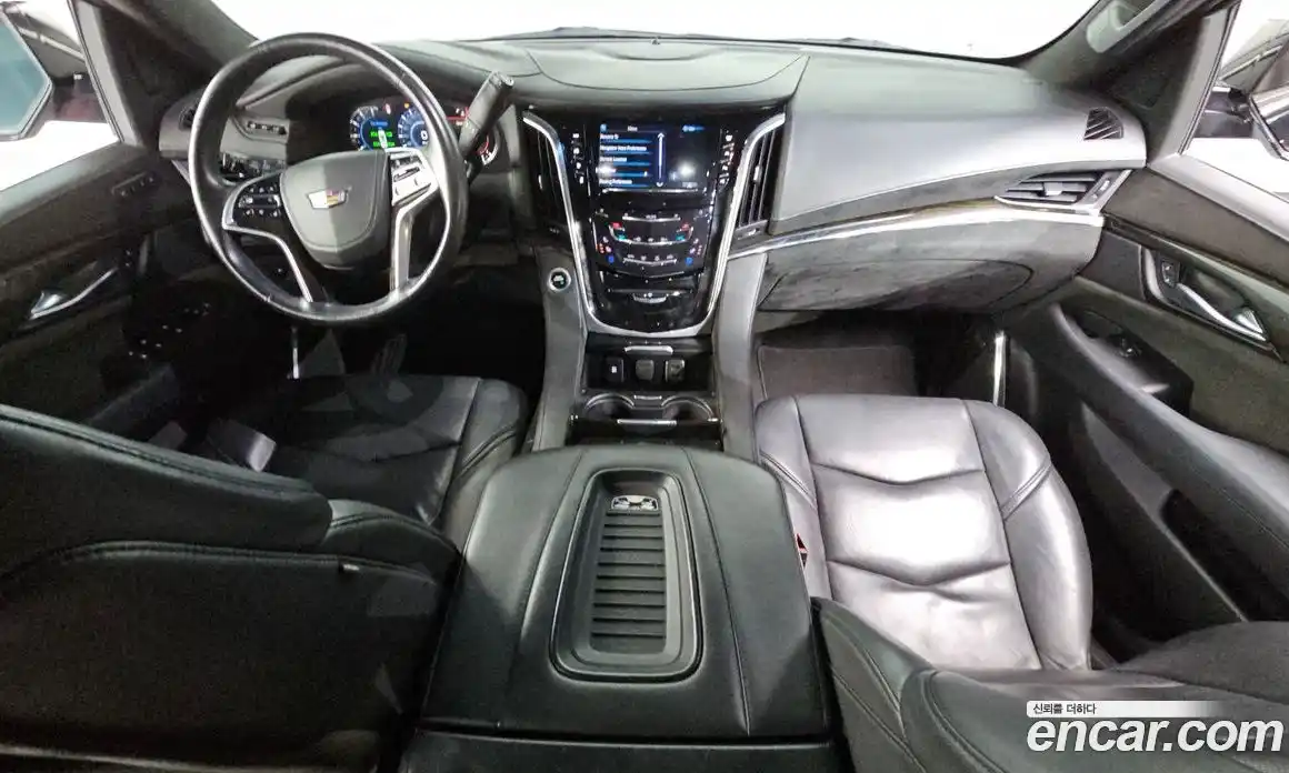 Cadillac Escalade 2018 6.2 гидро в Москве № 585604, фото 7