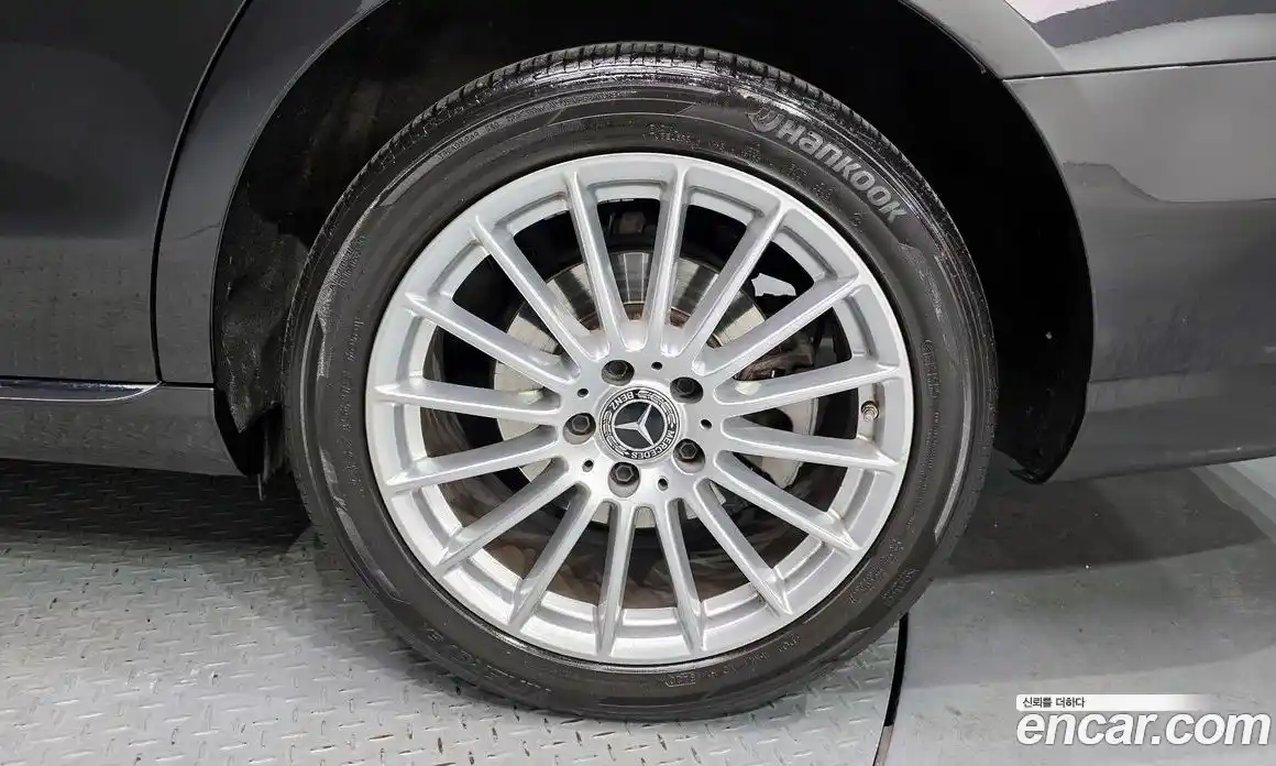 Mercedes-Benz E-Class 2021 1.9 гидро, фото 5