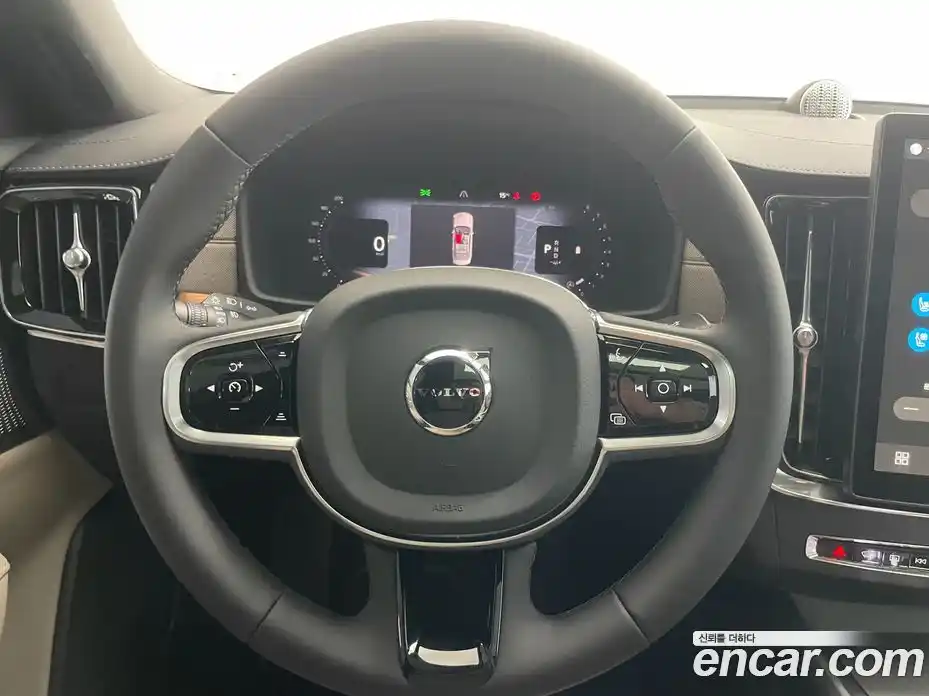 Volvo S90 2025 2.0 гидро в Москве № 626465, фото 16