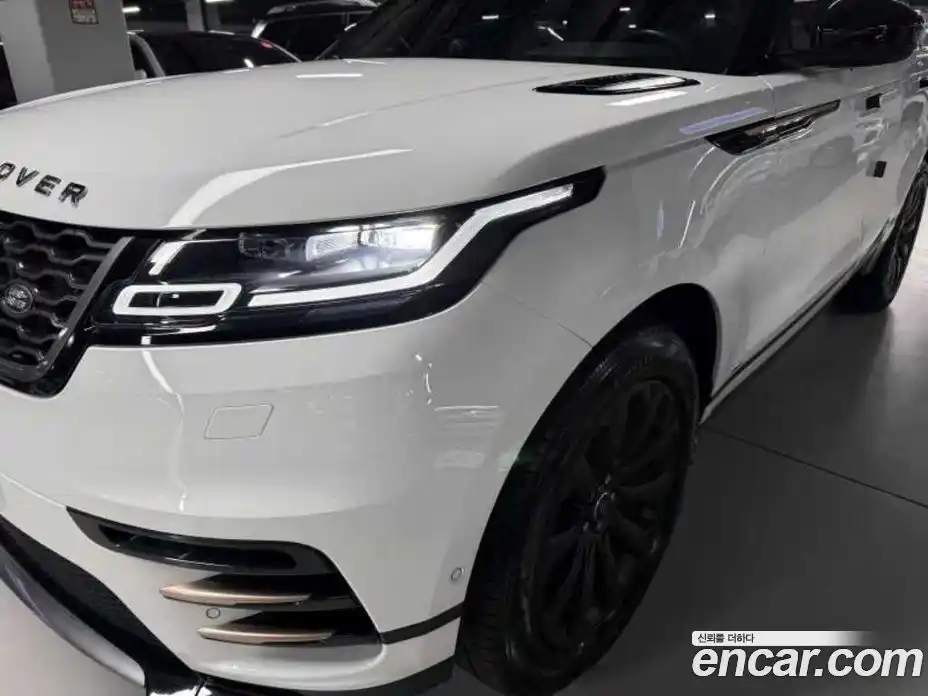 Land Rover Range-Rover Velar 2017 2.0 гидро в Москве № 627622, фото 17