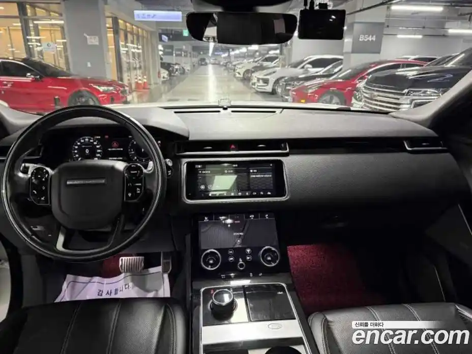 Land Rover Range-Rover Velar 2017 2.0 гидро в Москве № 627622, фото 6