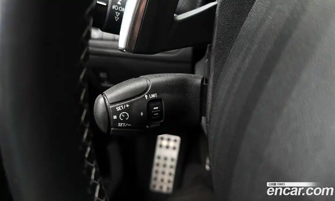 Peugeot 2008 2018 1.6 вариатор в Москве № 717508, фото 17