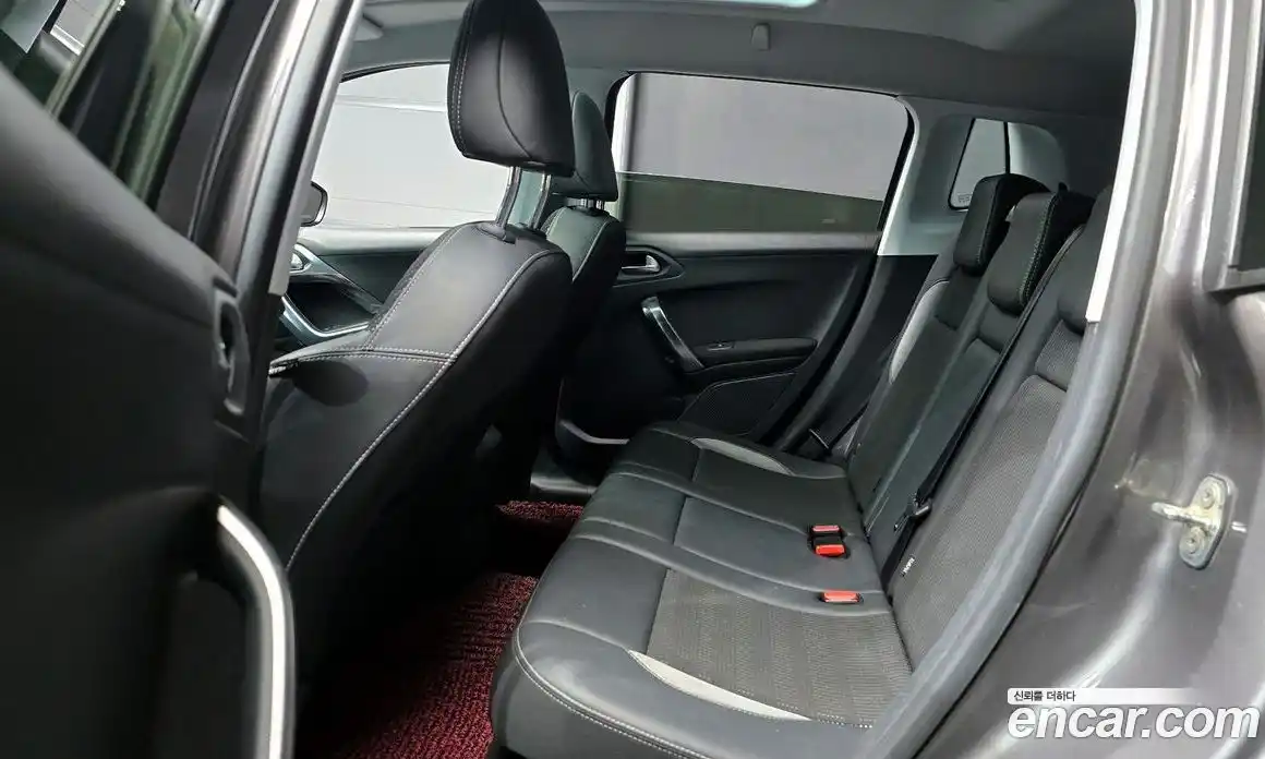 Peugeot 2008 2016 1.6 гидро в Москве № 717521, фото 13