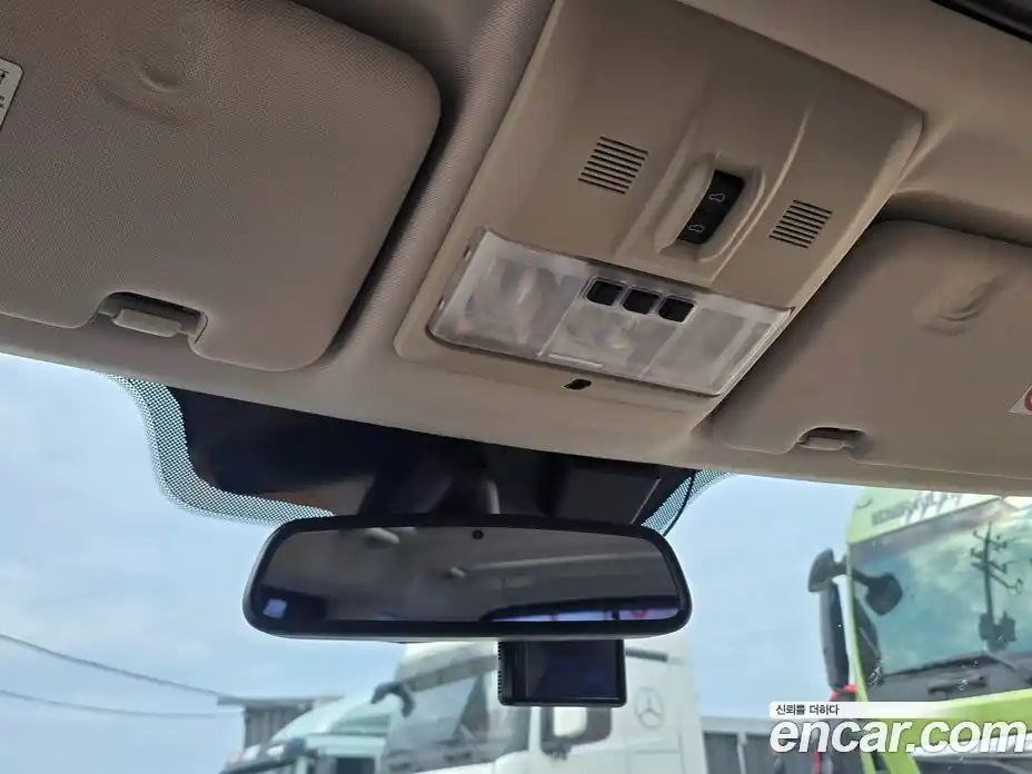 Land Rover Discovery 2016 3.0 гидро в Москве № 724669, фото 14