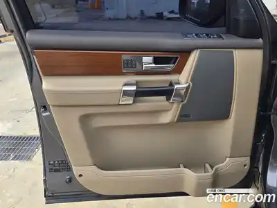 Land Rover Discovery 2016 3.0 гидро в Москве № 724669, миниатюра 10