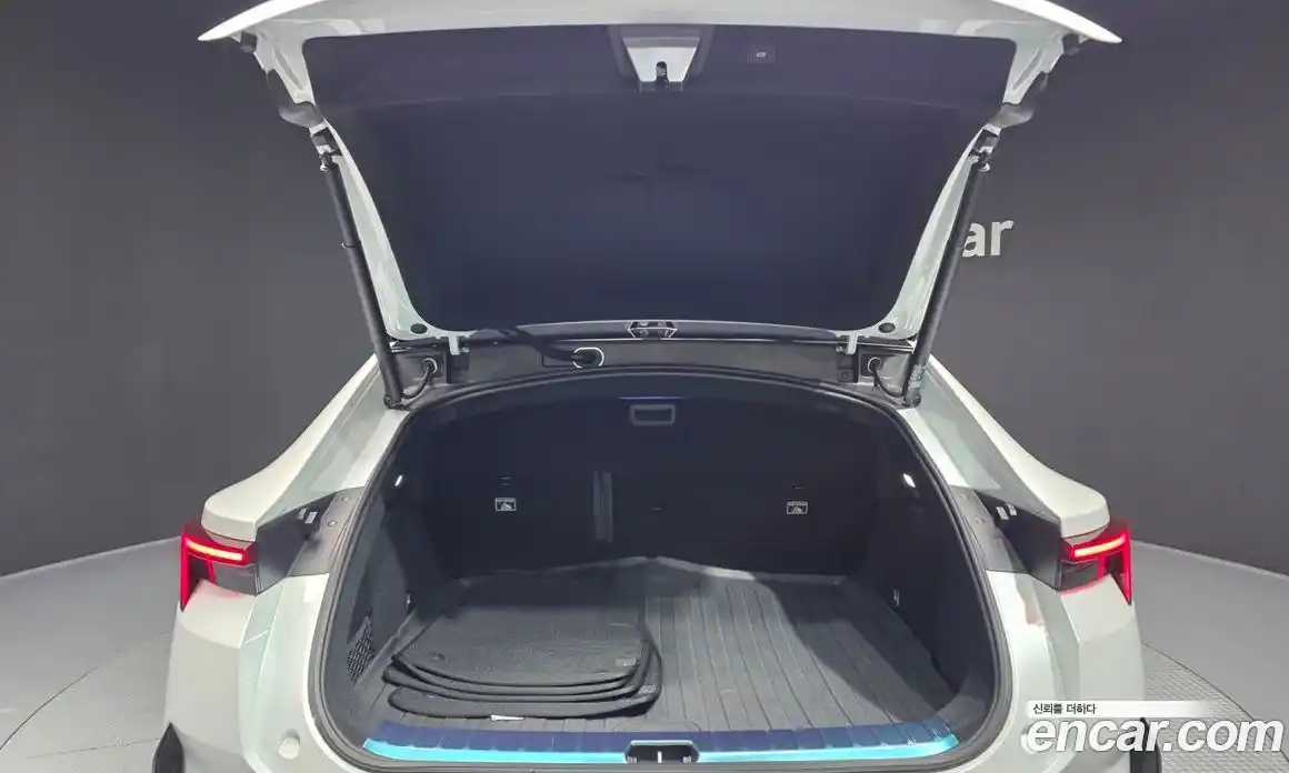 Polestar Polestar 4 2025 0.2 гидро в Москве № 759034, фото 20