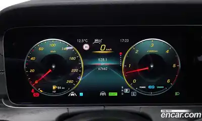 Mercedes-Benz CLS-Class 2022 2.0 гидро в Москве № 764341, миниатюра 7