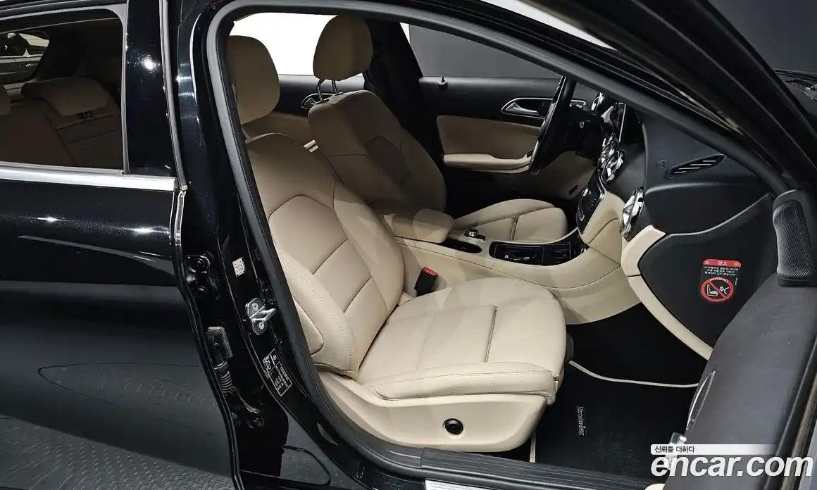 Mercedes-Benz GLA-Class 2018 2.0 гидро в Москве № 764511, фото 10