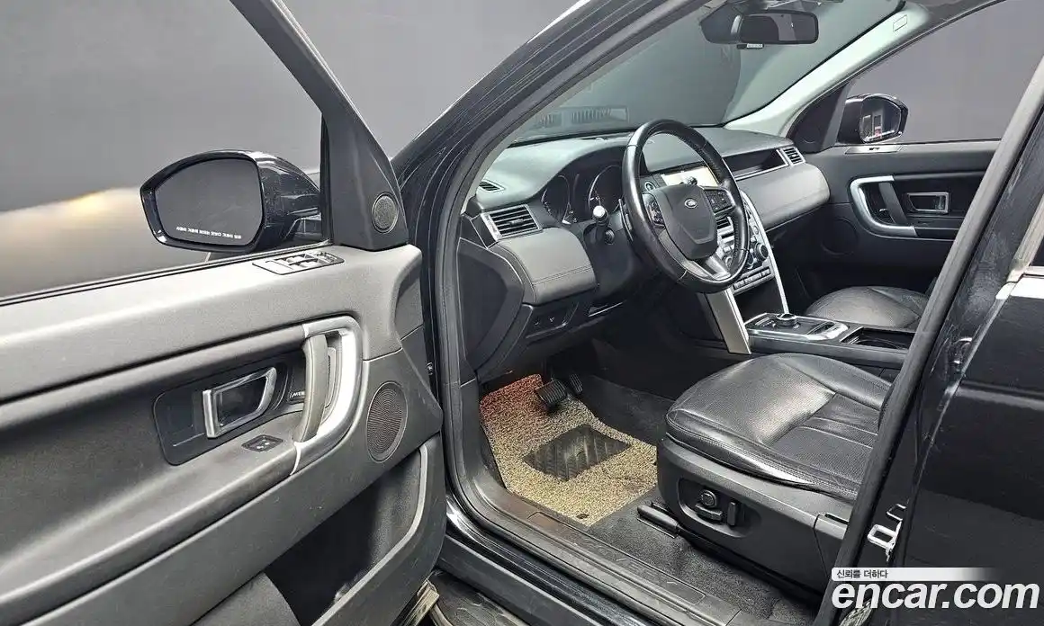 Land Rover Discovery Sport 2018 2.0 гидро в Москве № 766140, фото 11