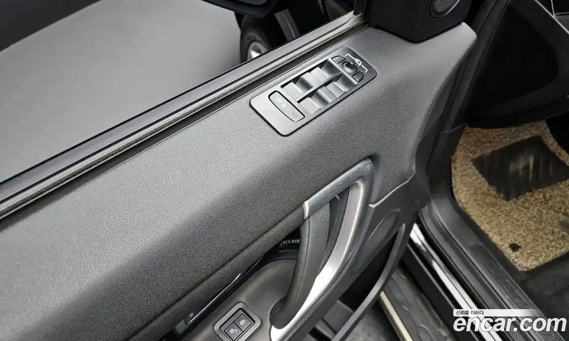 Land Rover Discovery Sport 2018 2.0 гидро в Москве № 766140, фото 18