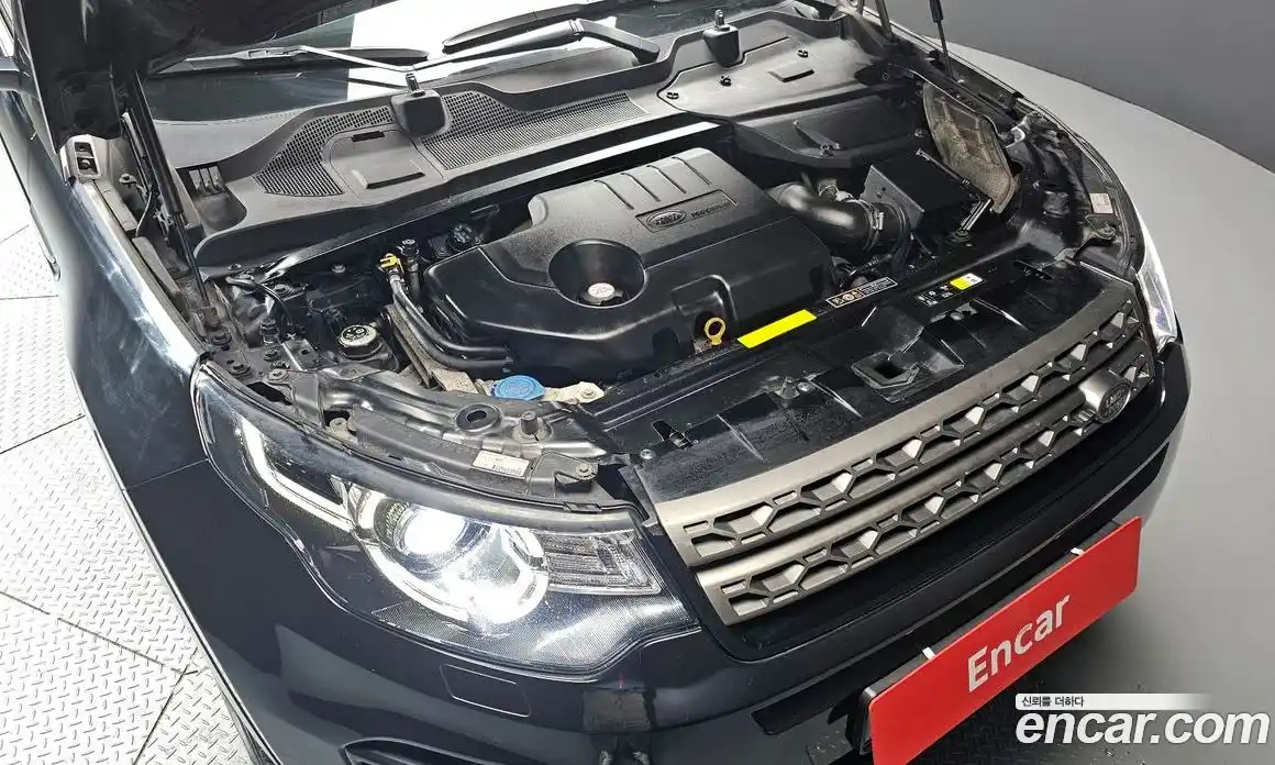 Land Rover Discovery Sport 2018 2.0 гидро в Москве № 766140, фото 6