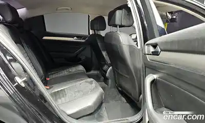 Volkswagen Passat 2018 2.0 гидро в Москве № 767193, миниатюра 11