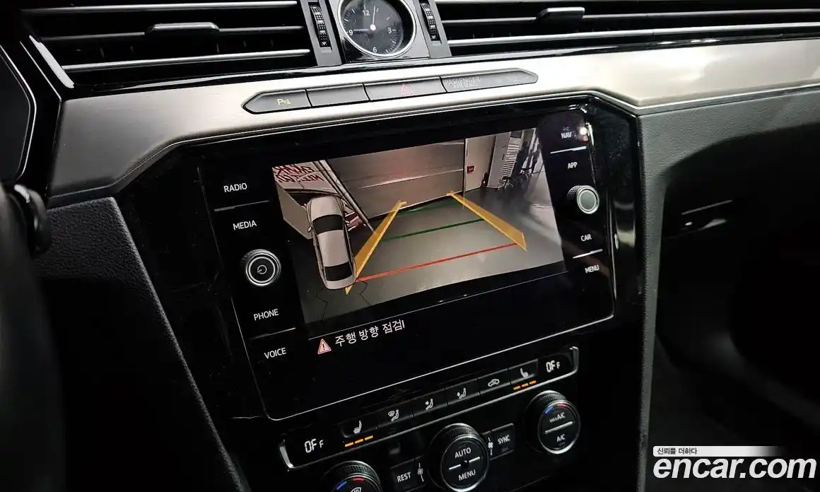 Volkswagen Passat 2018 2.0 гидро в Москве № 767193, фото 18