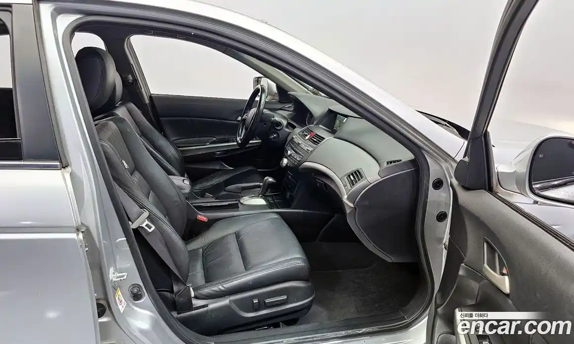 Honda Accord 2012 3.5 гидро в Москве № 767410, фото 11