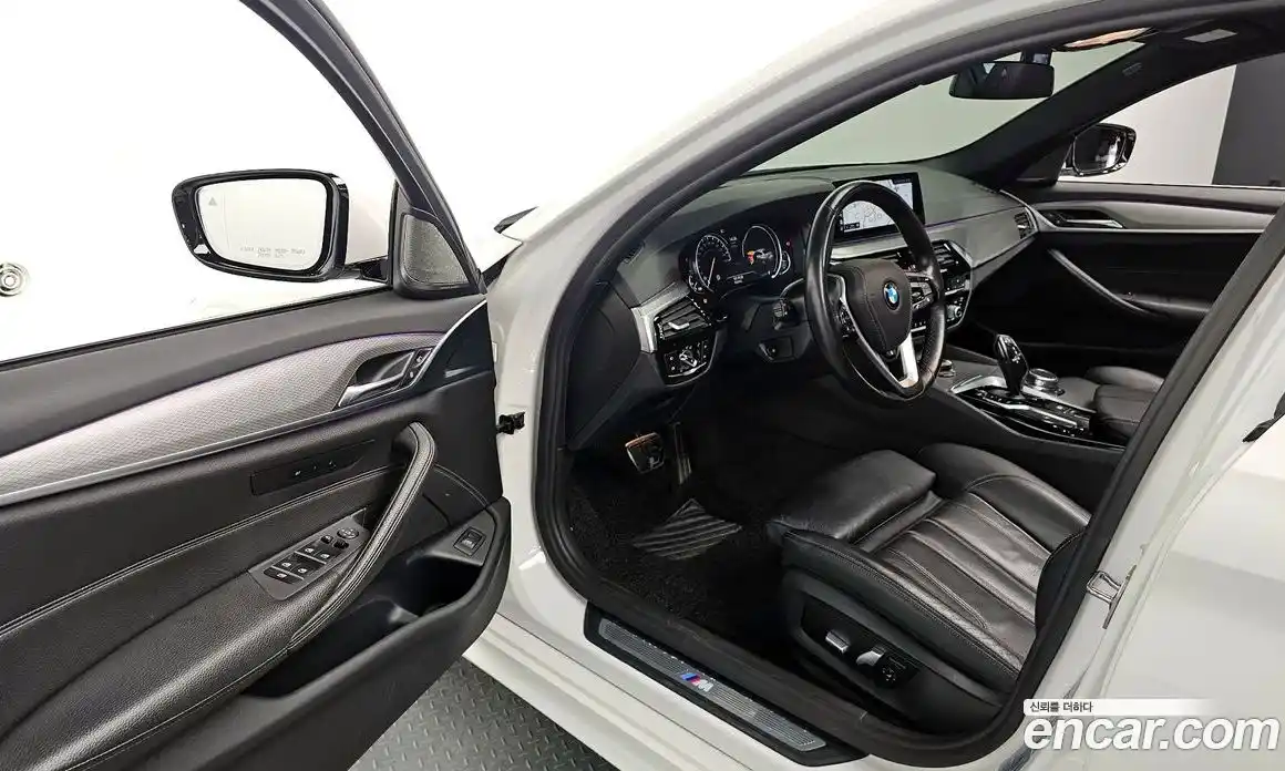 BMW 5-Series 2018 2.0 гидро в Москве, фото 11