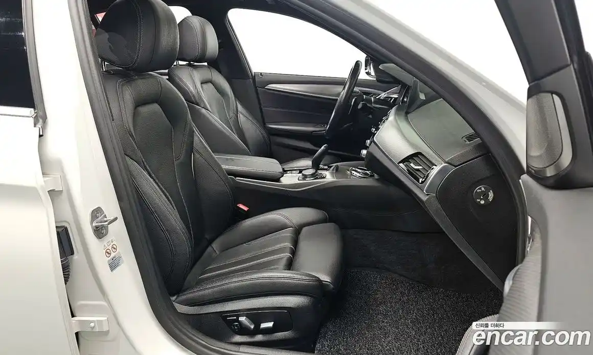 BMW 5-Series 2018 2.0 гидро в Москве, фото 10
