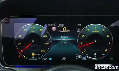 Mercedes-Benz E-Class 2022 2.0 гидро, миниатюра 8