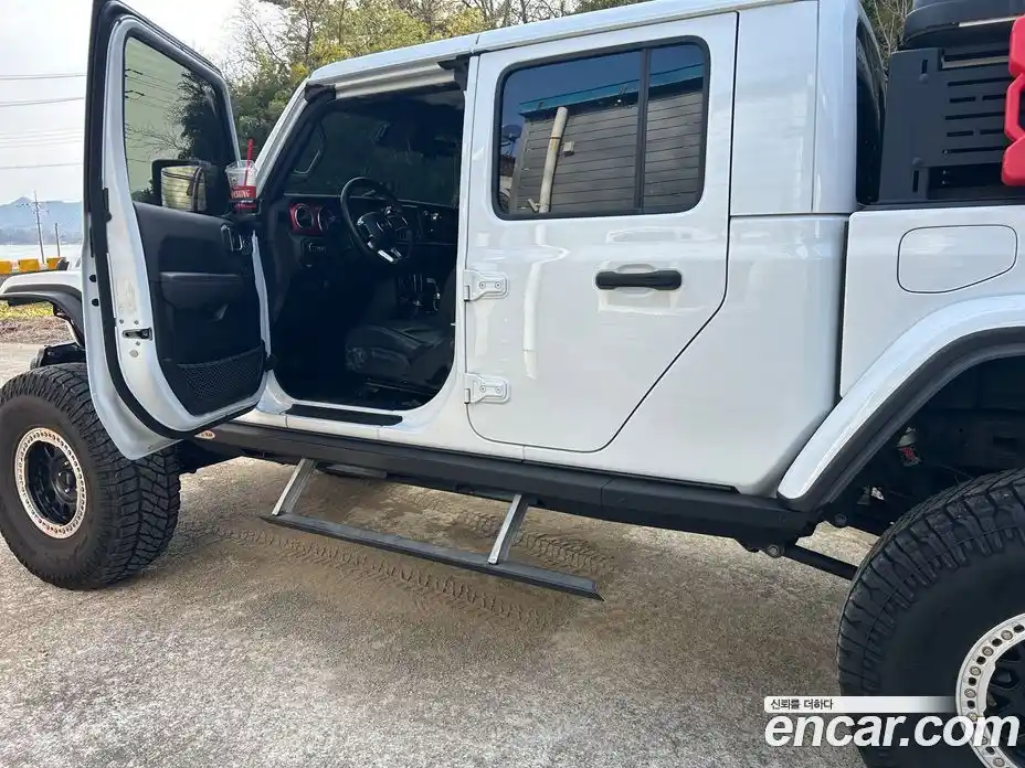 Jeep Gladiator 2021 3.6 гидро в Москве № 803071, фото 4