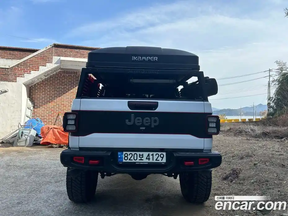 Jeep Gladiator 2021 3.6 гидро в Москве № 803071, фото 6