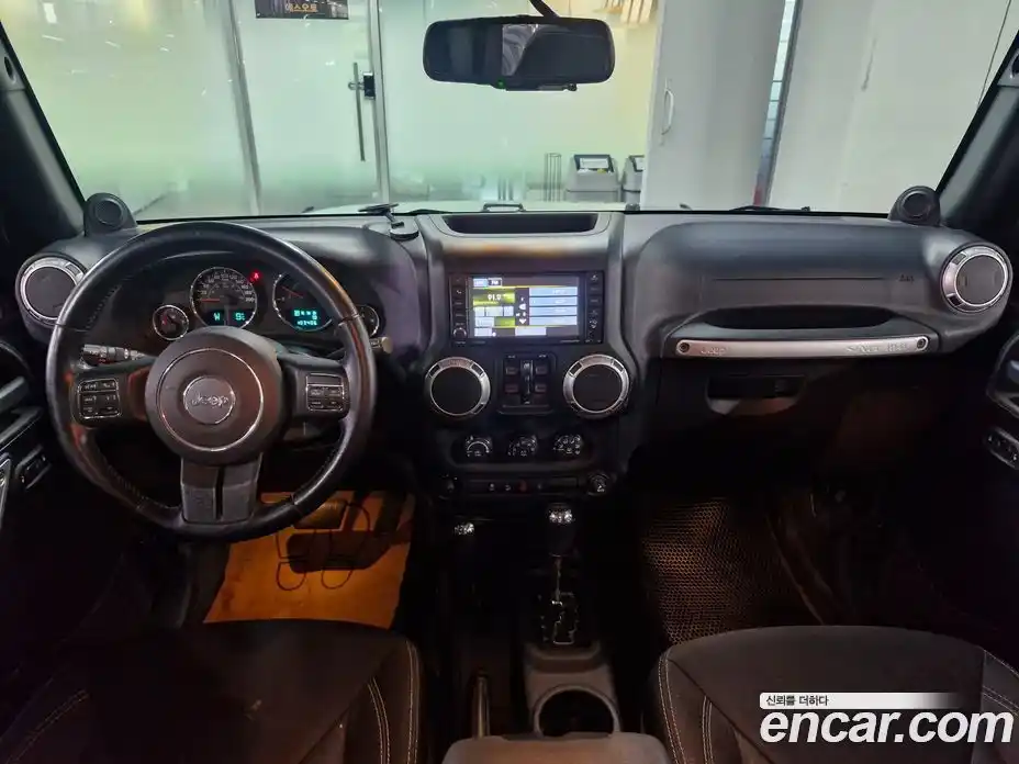 Jeep Wrangler 2013 2.8 гидро в Москве № 803095, фото 7