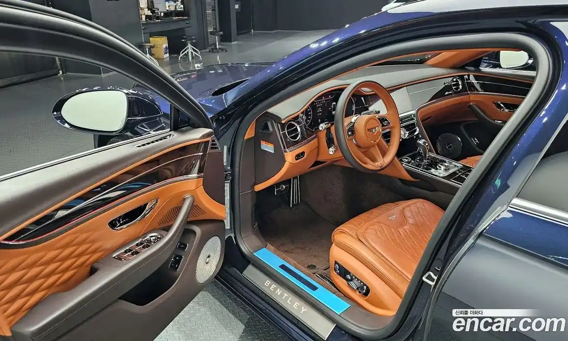 Bentley Flying Spur 2021 4.0 гидро в Москве № 816526, фото 11