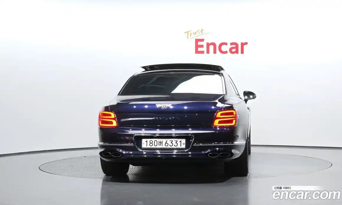Bentley Flying Spur 2021 4.0 гидро в Москве № 816526, фото 4