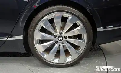 Bentley Flying Spur 2021 4.0 гидро в Москве № 816526, миниатюра 5