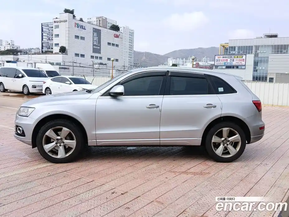 Audi Q5 2015 2.0 гидро в Москве № 823815, фото 3
