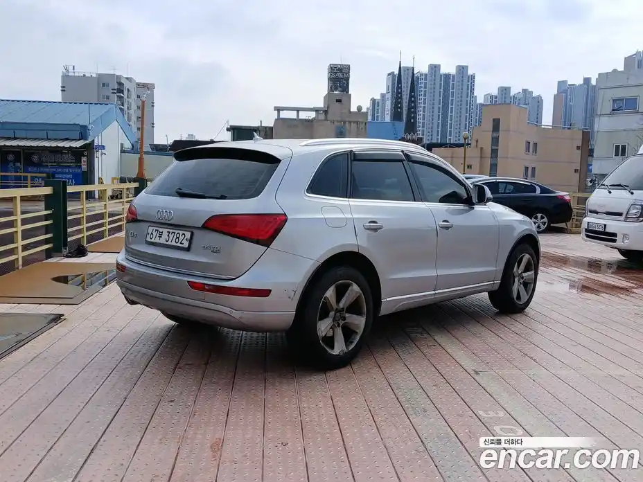 Audi Q5 2015 2.0 гидро в Москве № 823815, фото 4