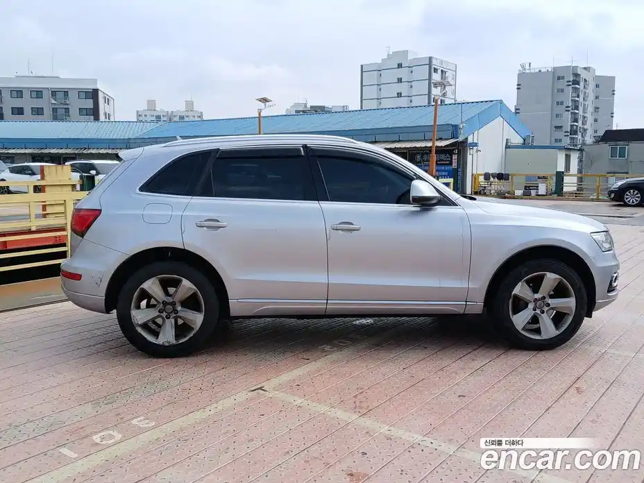 Audi Q5 2015 2.0 гидро в Москве № 823815, фото 6