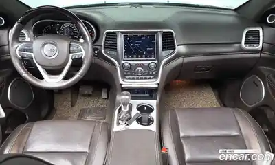 Jeep Cherokee 2018 3.0 гидро в Москве № 826633, миниатюра 7