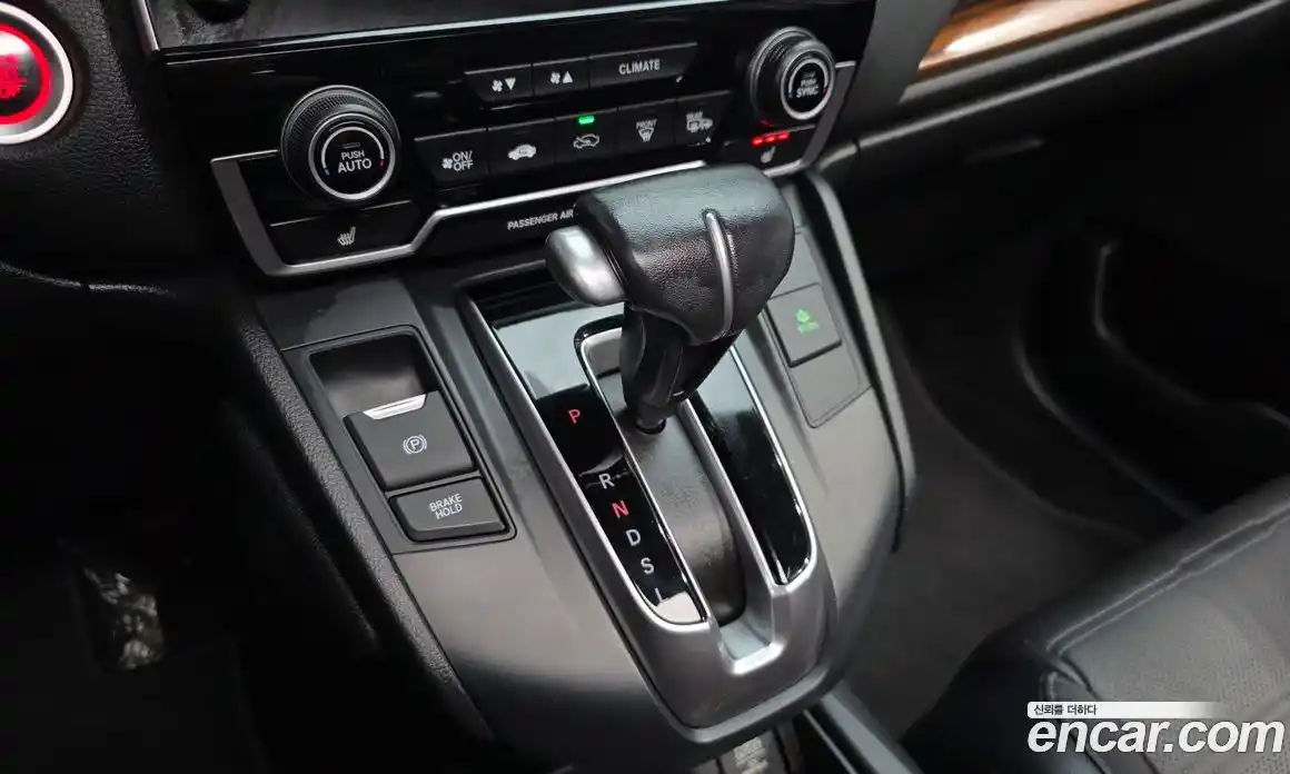 Honda CR-V 2017 1.5 гидро в Москве № 826725, фото 9