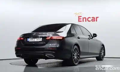 Mercedes-Benz E-Class 2023 2.0 гидро в Москве № 859033, миниатюра 2