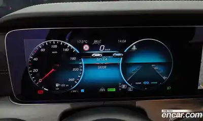 Mercedes-Benz E-Class 2023 2.0 гидро в Москве № 859033, миниатюра 8