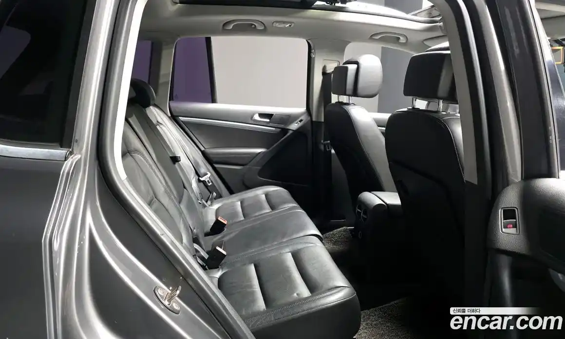Volkswagen Tiguan 2014 2.0 гидро в Москве № 862450, фото 12