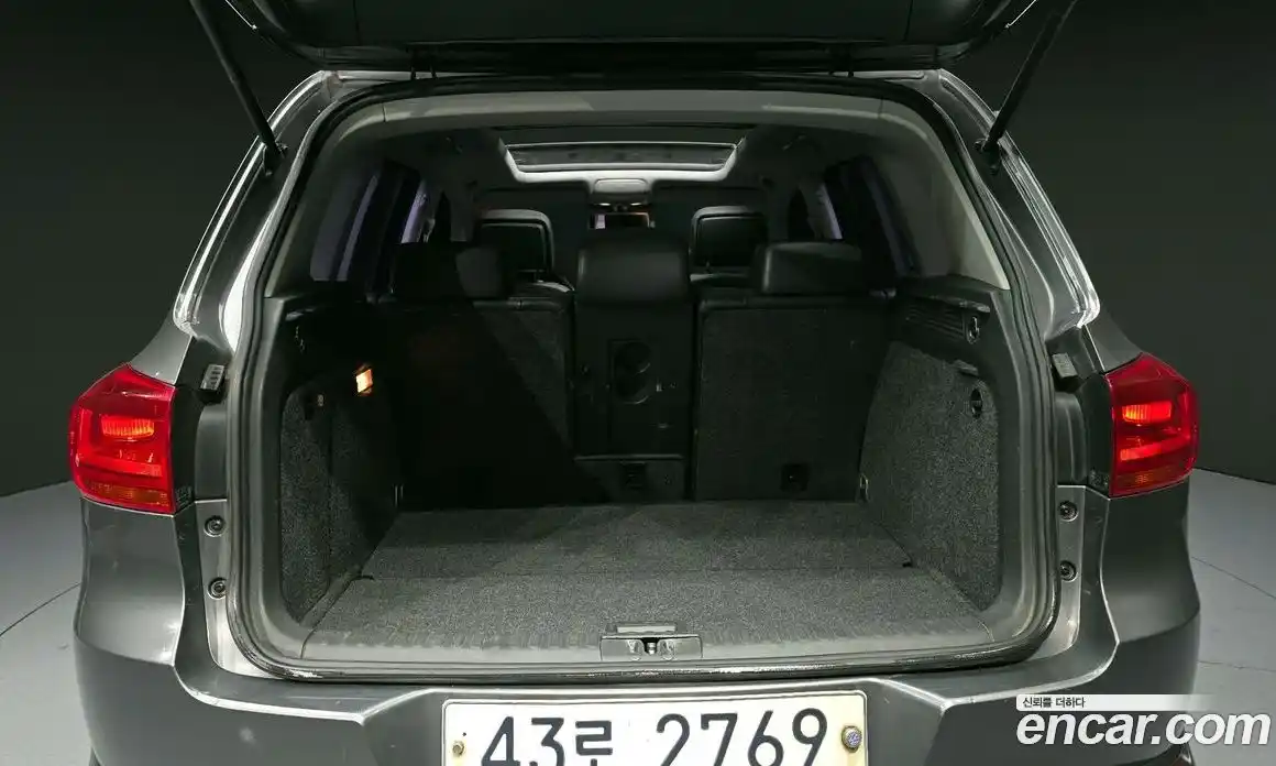 Volkswagen Tiguan 2014 2.0 гидро в Москве № 862450, фото 19